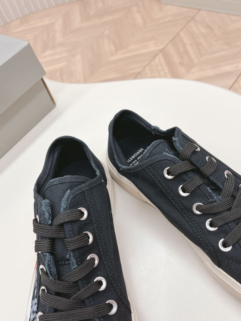 Balenciaga Low Shoes